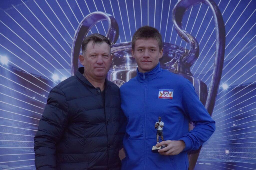 Джанкой в объективе Сразу 2 команды из Джанкоя победили в масштабном турнире Tihonovich CUP luchshij vratar Tyshhenko Rostislav