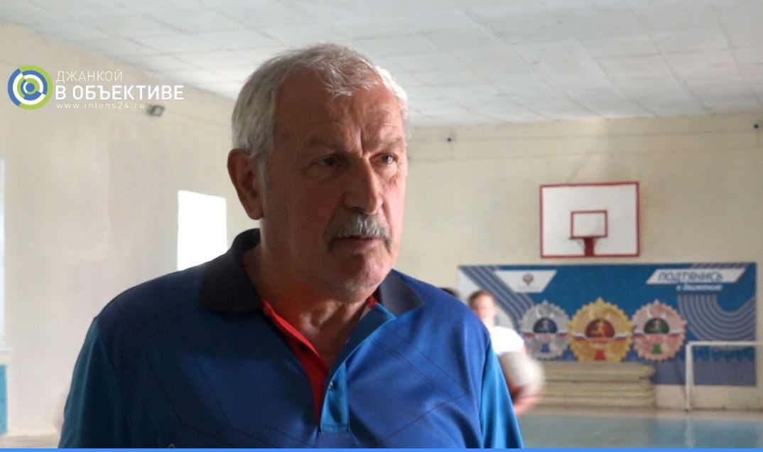 Джанкой в объективе Спортивная школа Джанкоя приглашает / 2022 Бердышев. Старший тренер отделения легкой атлетики. Спортивная школа Джанкоя.