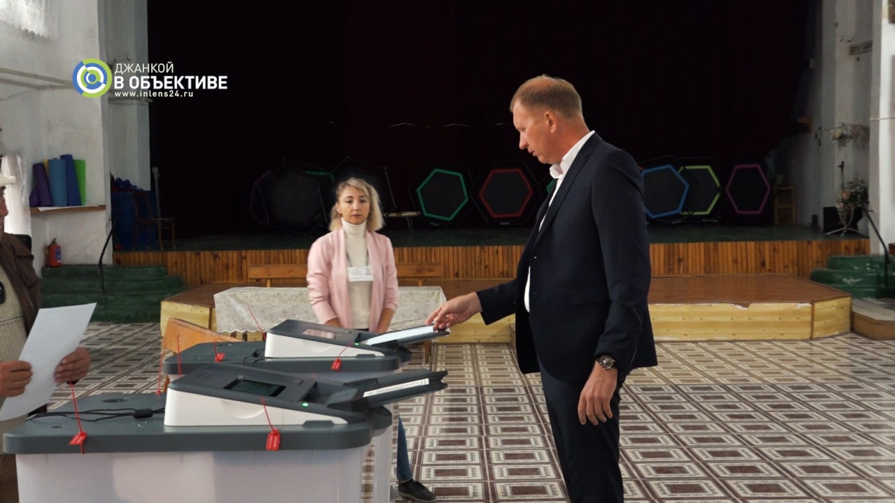 Джанкой в объективе Довыборы 2022: джанкойцы выбирают парламентария Довыборы 2022. Сергей Ильченко